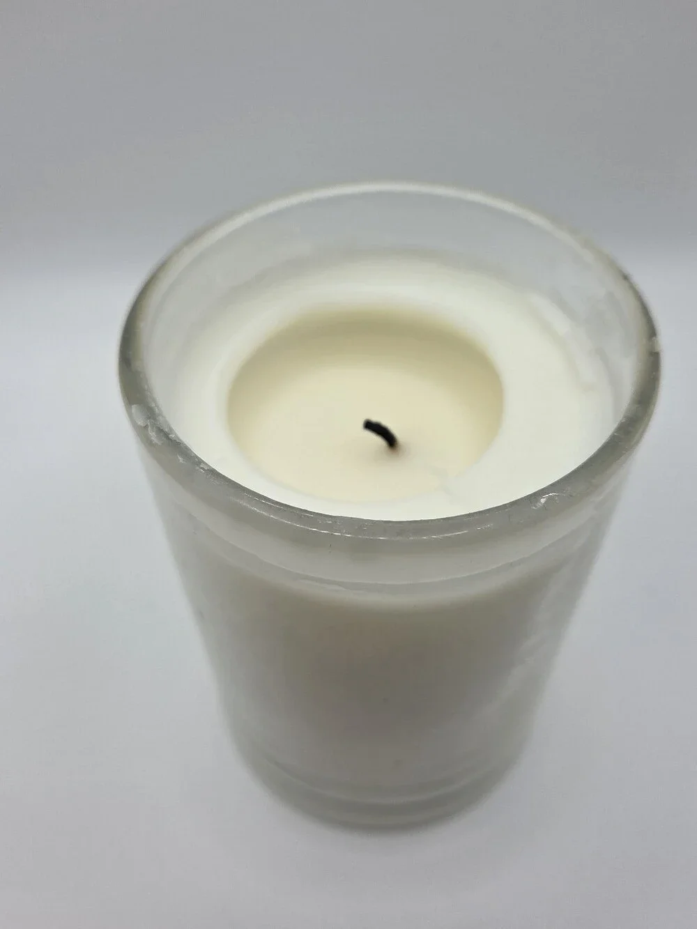Leoben Co Relaxed Lavender Sandalwood Soy Wax Blend Candle Wood Lid 9oz